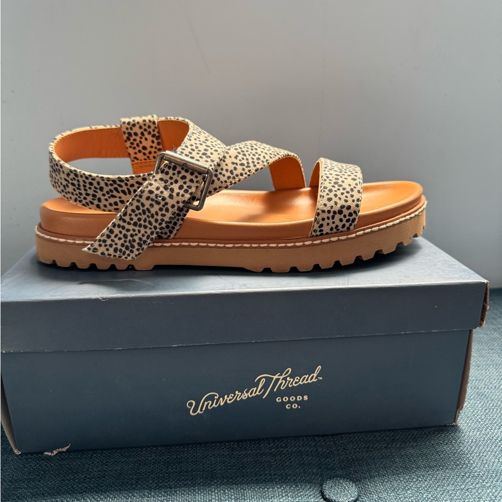Universal Thread Women's Leopard Print Sandals - image 2